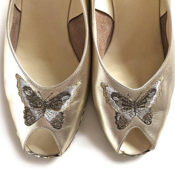 VTG 80s 90s Italian Gold Leather Butterfly Embroidered Wedge Shoes Size 38 - 7.5 - Picture 2 of 7